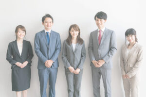 紹介予定派遣で働く まずは派遣としてスタートし、実際に働きながら自分に合っているかを見極められる紹介予定派遣。 「納得してから入社したい」というあなたに、ぴったりの働き方です...